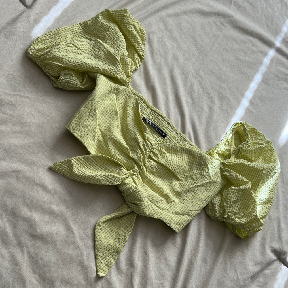 Zara Light Green Puff Sleeve Blouse